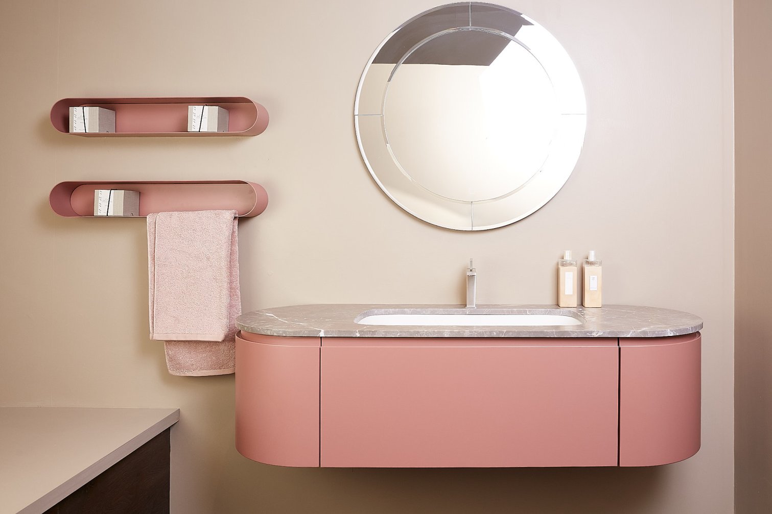 Idea Seventy Form, Mobile portalavabo L 140 cm