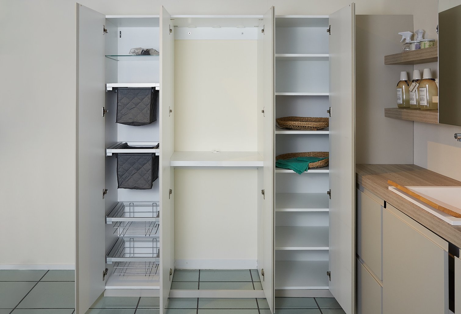 Idea, Spazio Time Mobile lavanderia