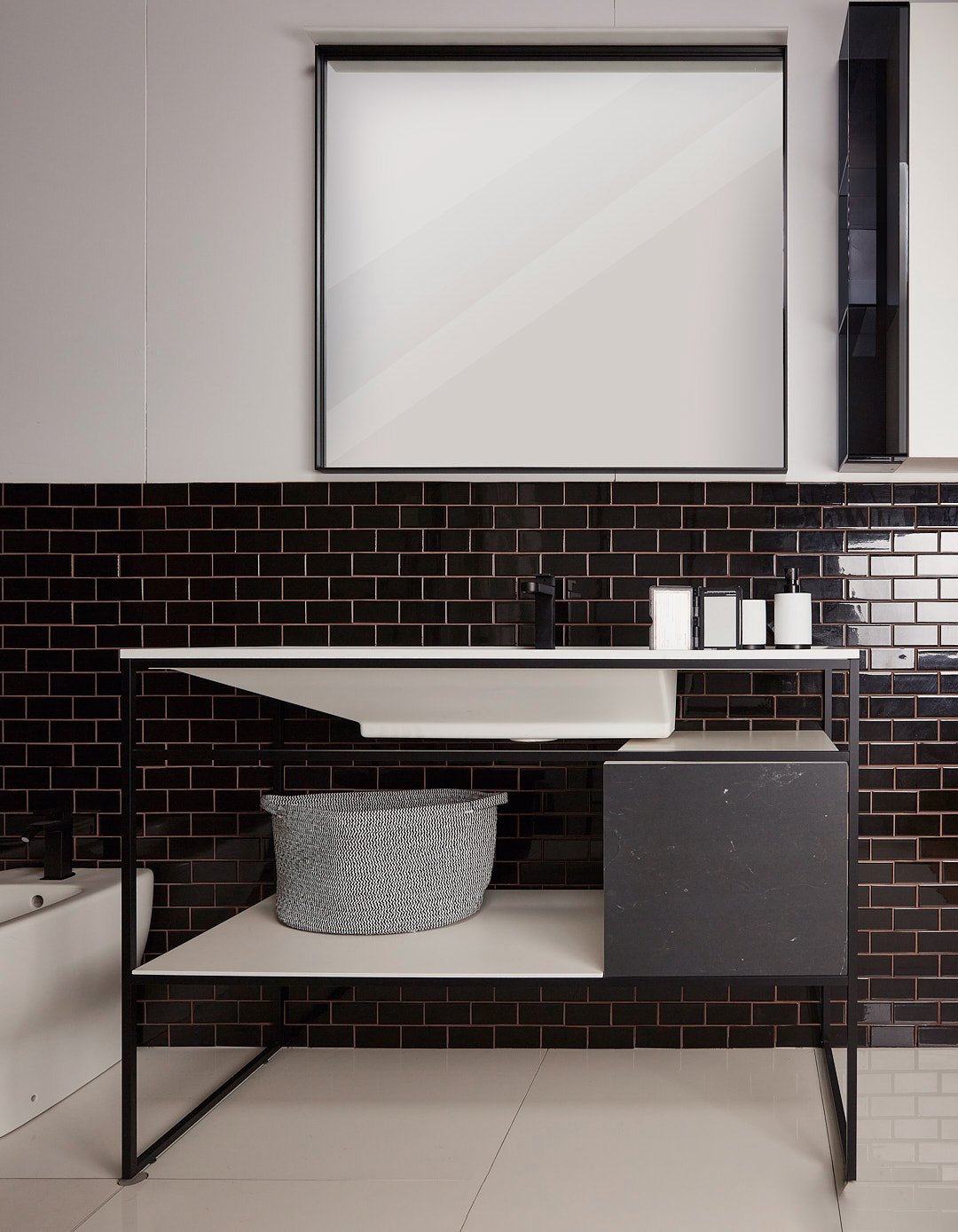 Aqua, Dogma Consolle L 120 cm