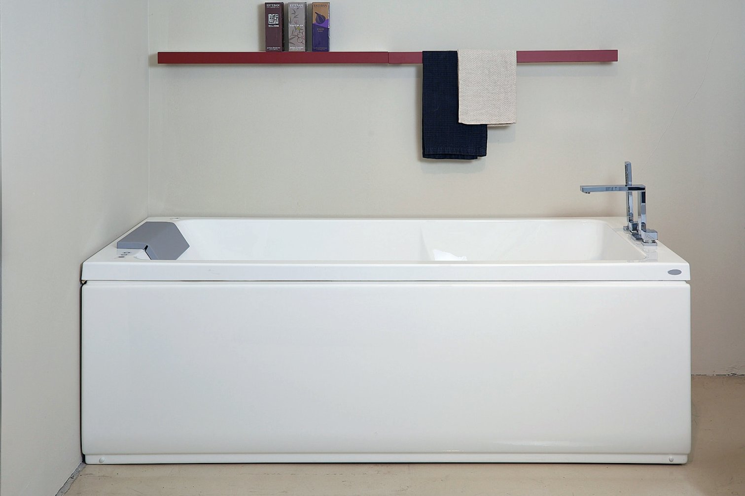 Jacuzzi, Sharp Vasca idro 170x75 cm