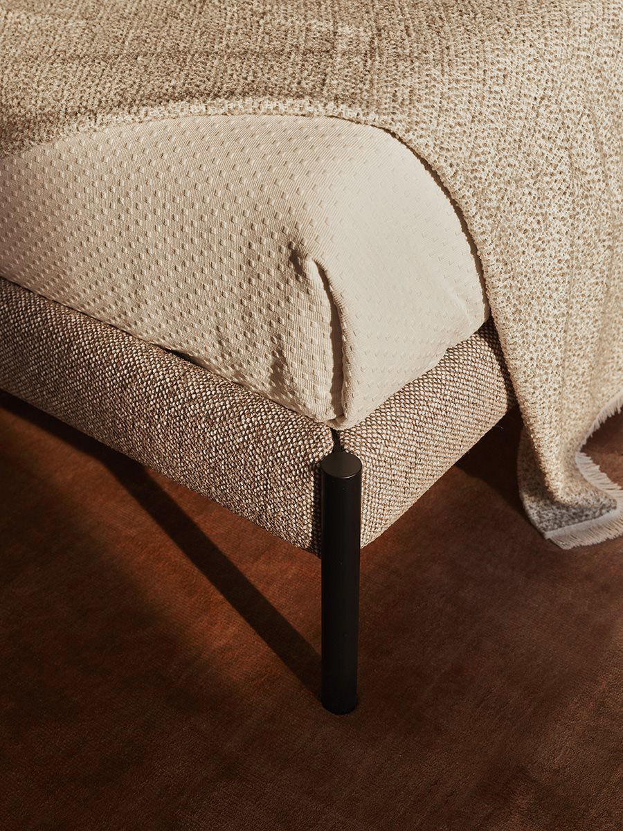 Zanotta, Ricordi Bed for mattress 170x200 cm