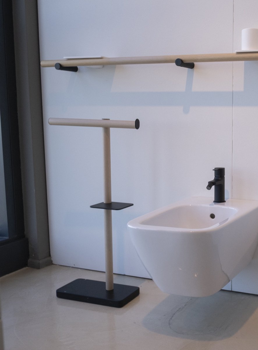 Agape, Dot Line Piantana