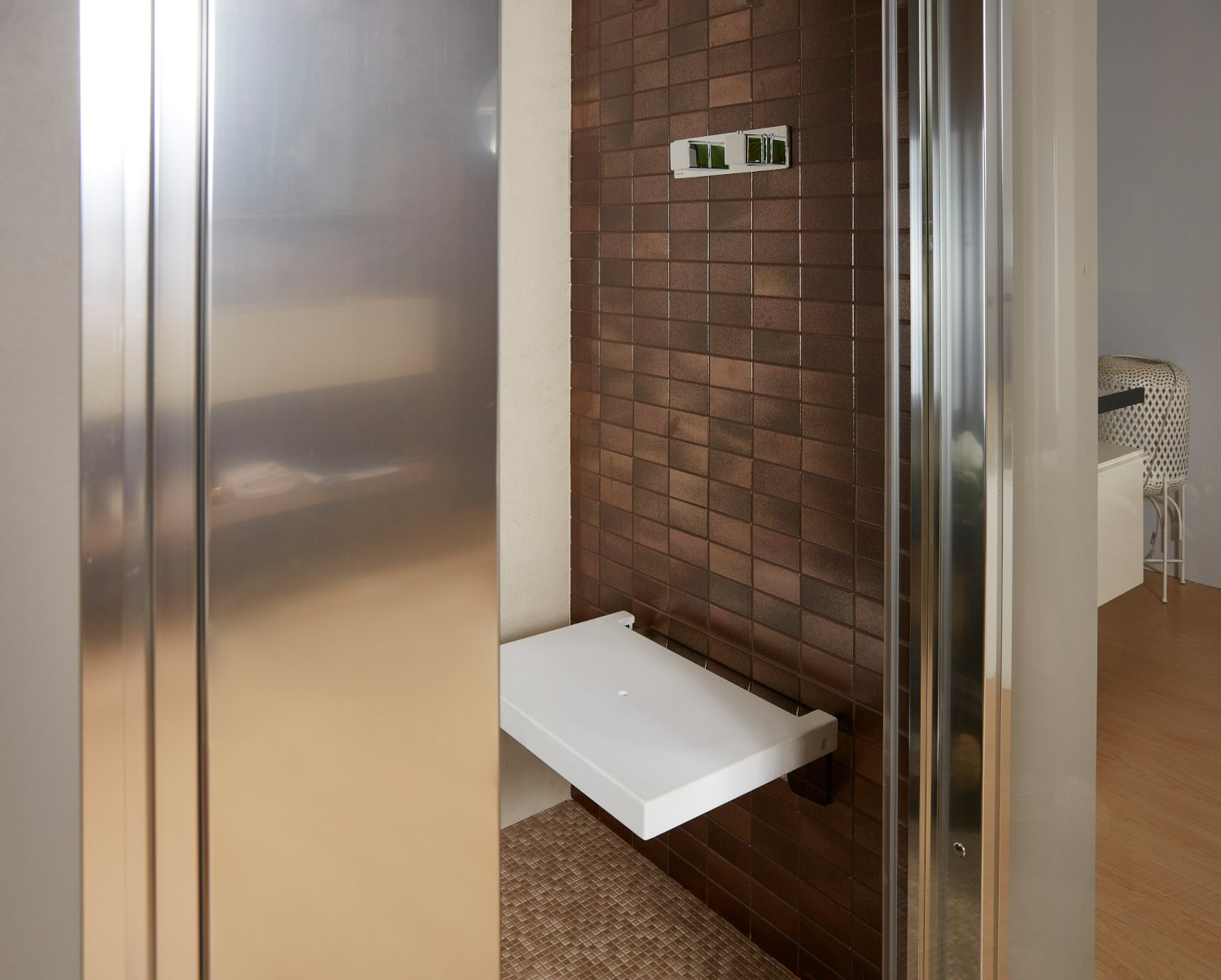Effe, Mini Sedile per hammam