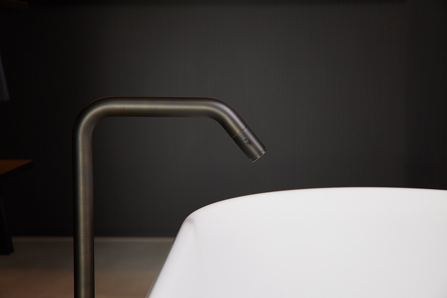 Agape, Limòn Bocca vasca