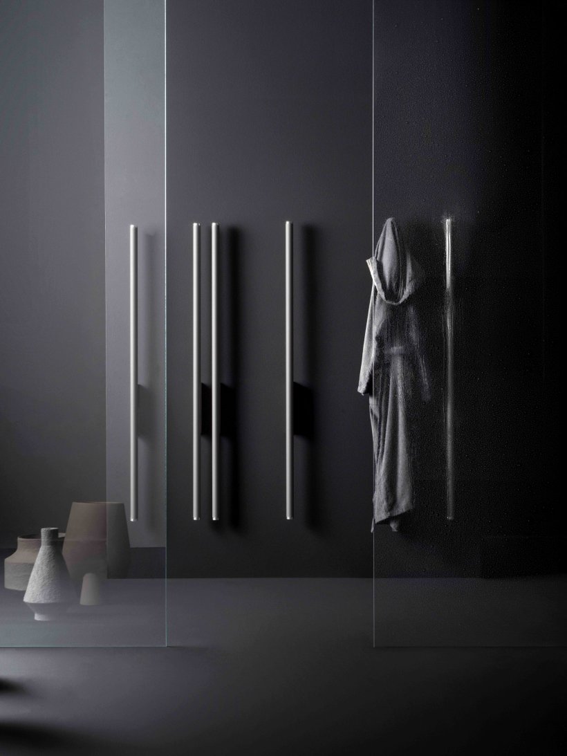 Antrax, Tina Scaldasalviette elettrico L.142 cm