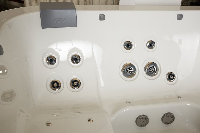 Jacuzzi, Santorini Hot tub