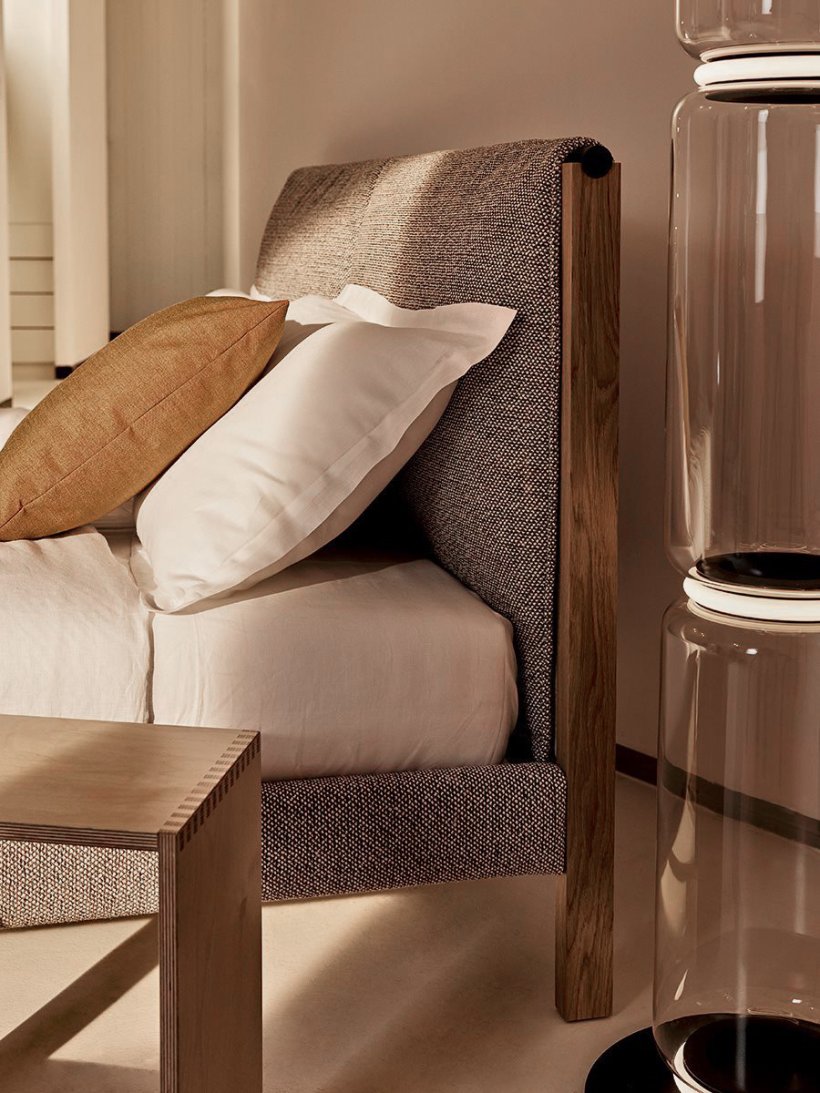 Zanotta, Ricordi Bed for mattress 170x200 cm