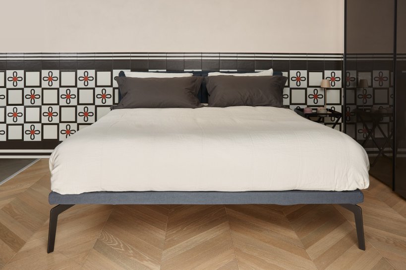 Flexteam, James B. Bed for mattress 180x200 cm