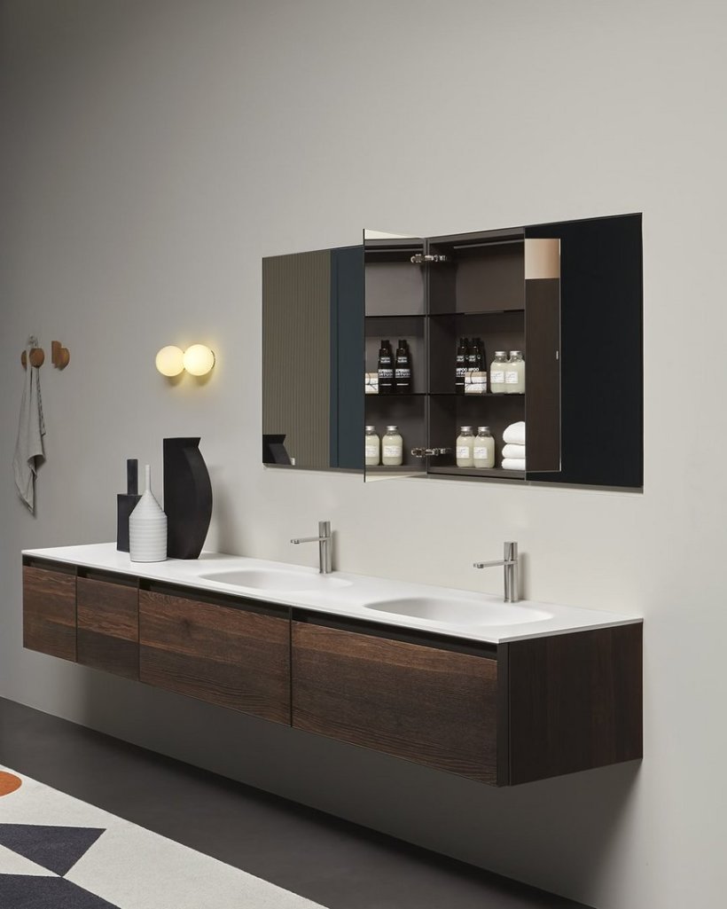 antoniolupi, Mantra Specchio contenitore 72x75 cm