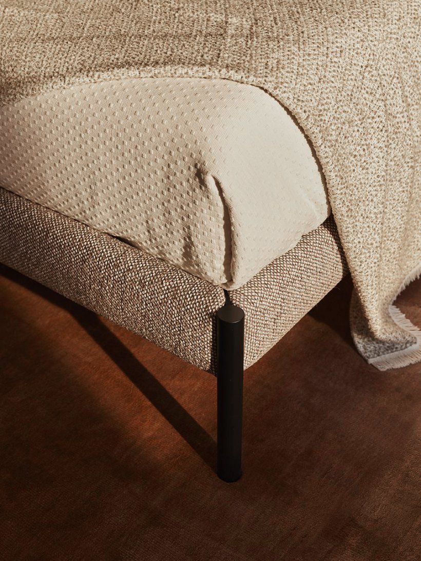 Zanotta, Ricordi Bed for mattress 170x200 cm