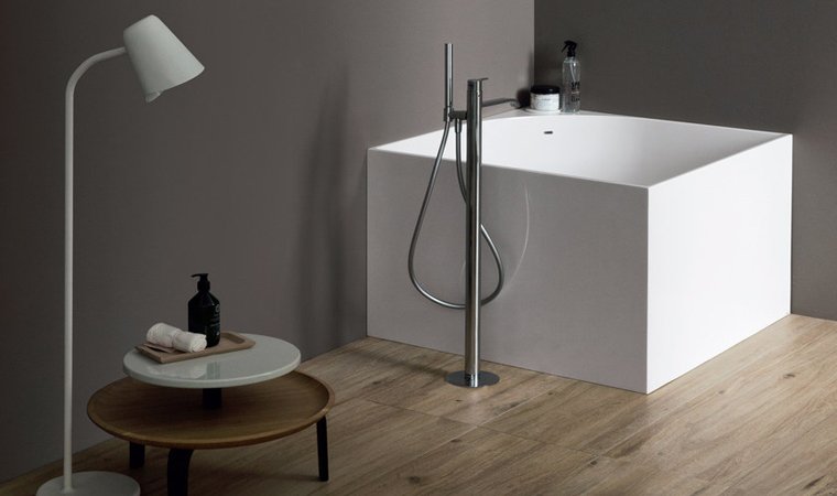 Nic Design, Tub Vasca 100x100 cm