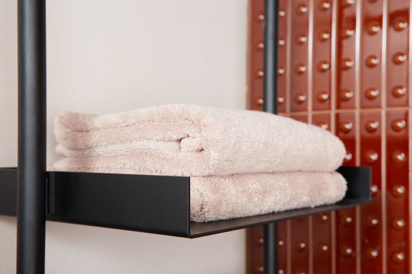 Nic Design, Over Parete attrezzata con specchio