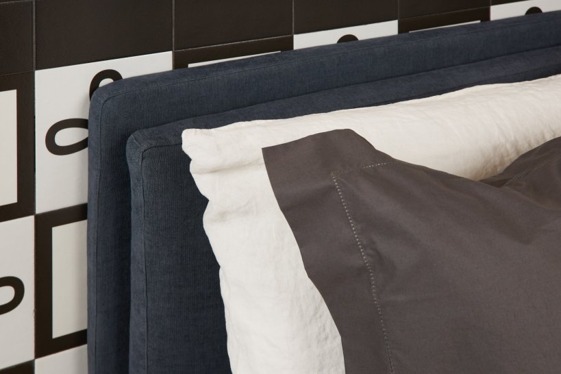 Flexteam, James B. Bed for mattress 180x200 cm