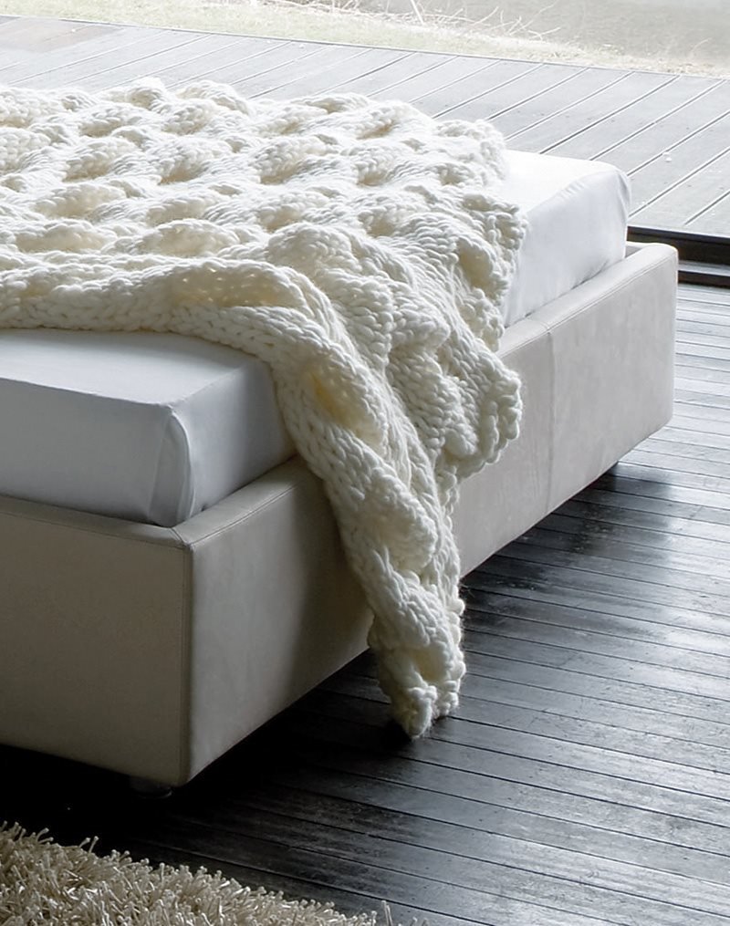 Zanotta, Box Bed for mattress 200x200 cm