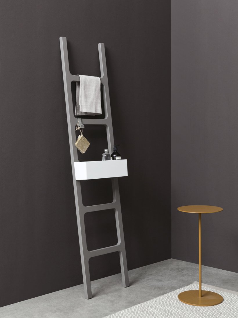 Nic Design, Oltre Scala con portaoggetti