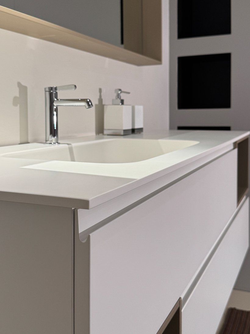 Aqua, Form Mobile portalavabo L140 cm