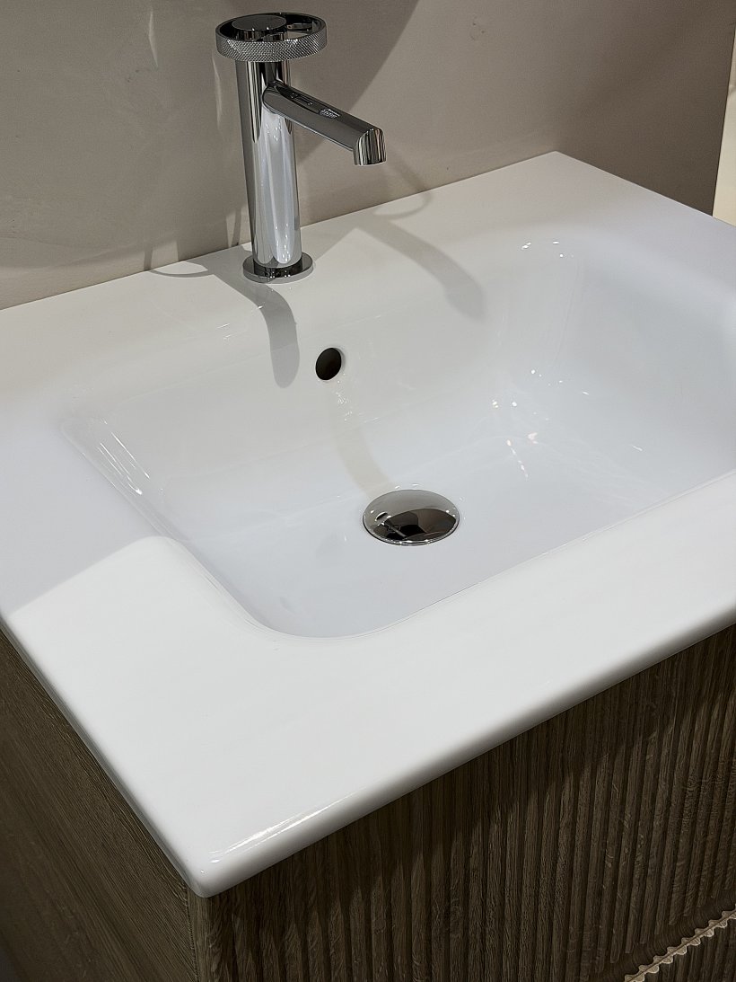 Blob, Smyle Mobile portalavabo L60 cm